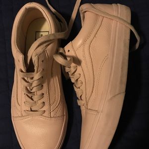 Size 8 Vans low top, dusty pink